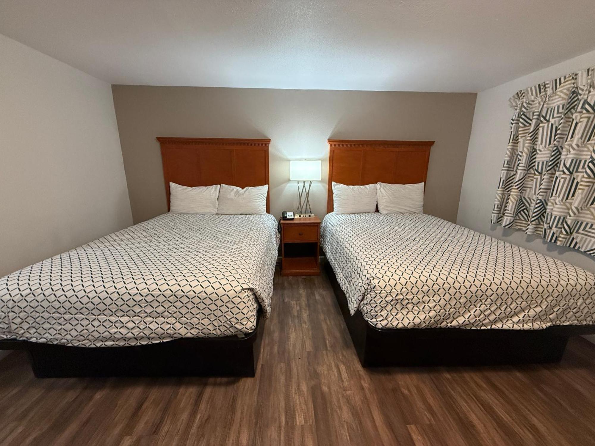Budget Inn Bend Kültér fotó