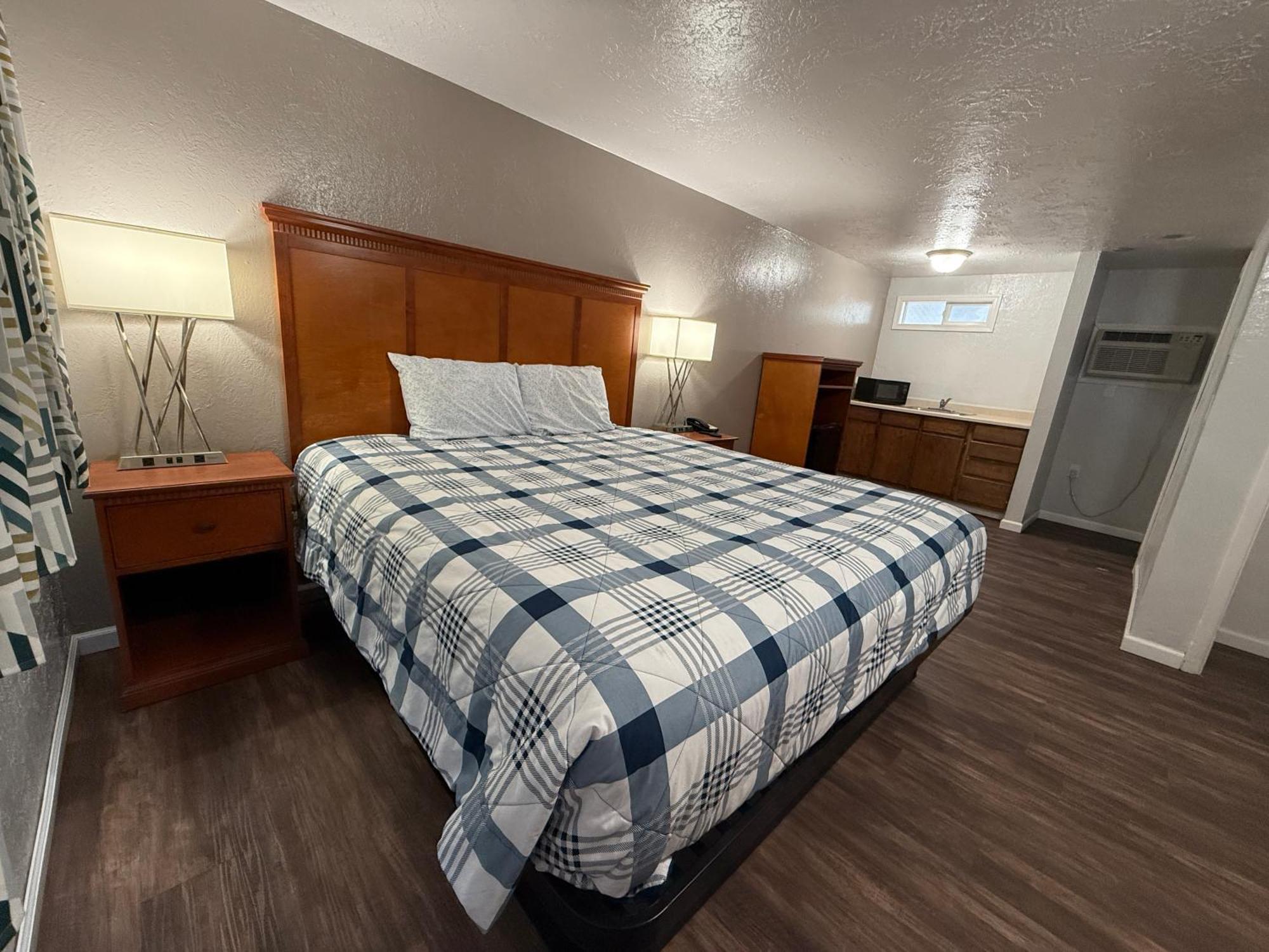 Budget Inn Bend Kültér fotó