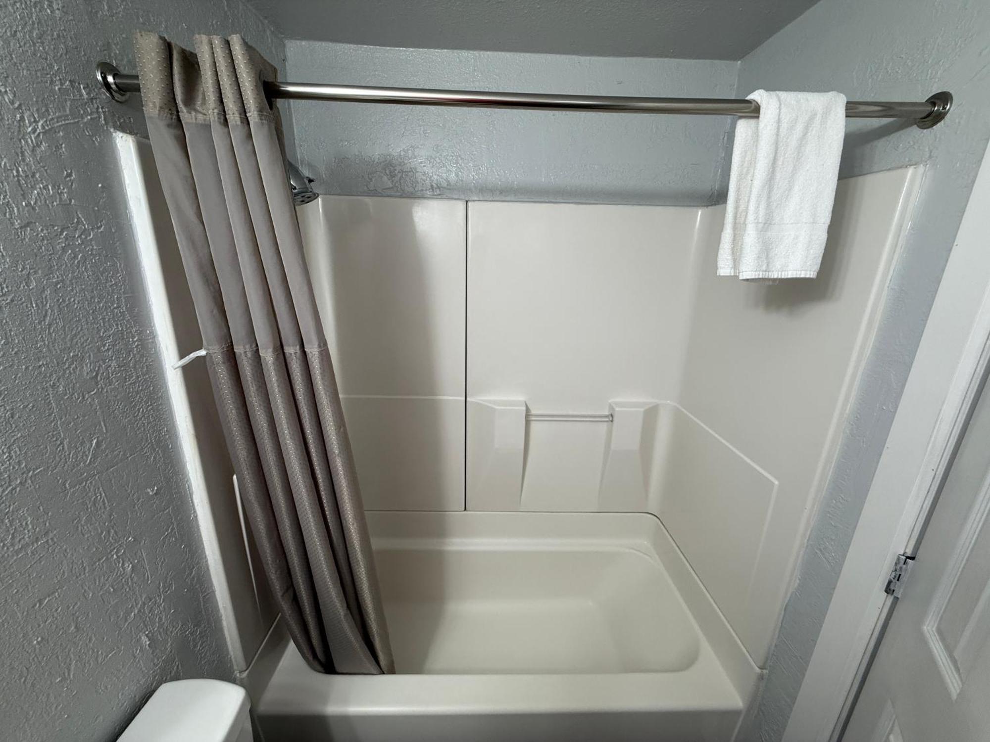 Budget Inn Bend Kültér fotó